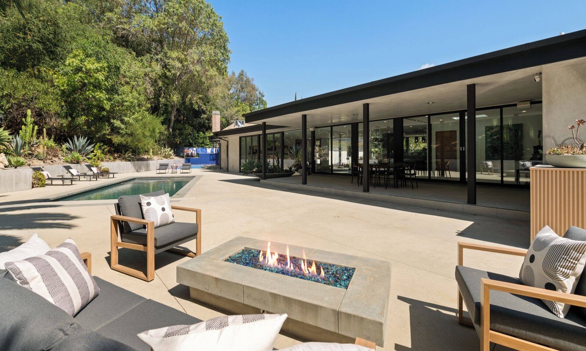 Beverly Glen House | Valea Estate - Secluded Beverly Hills Retreat | 1-Acre Oasis