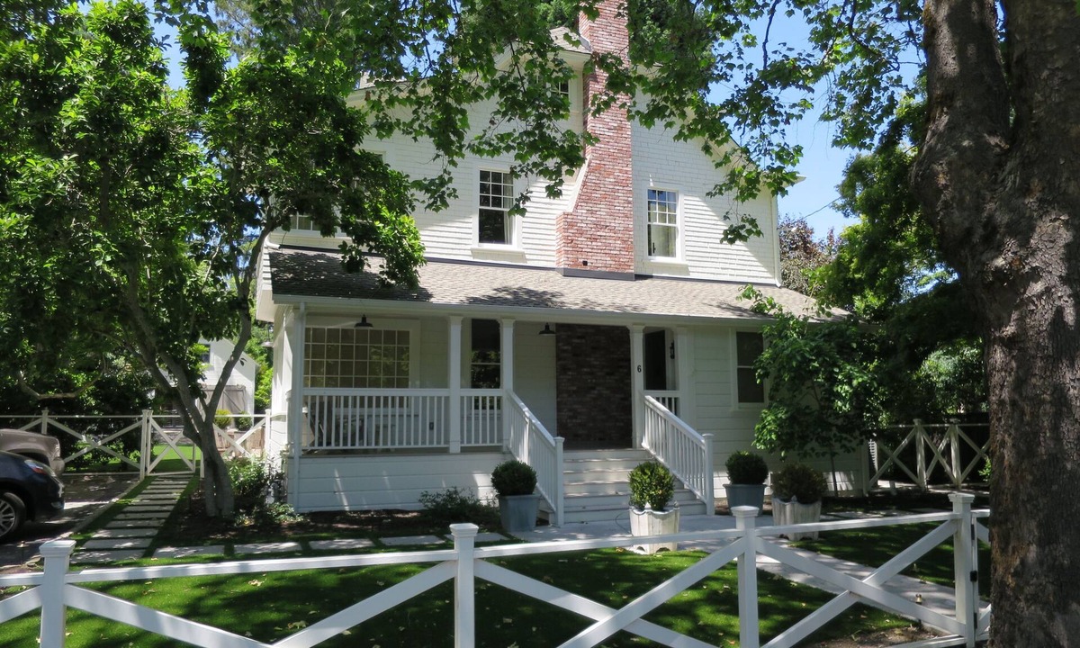 San Anselmo Other | Victorian Farmhouse in the village of Ross