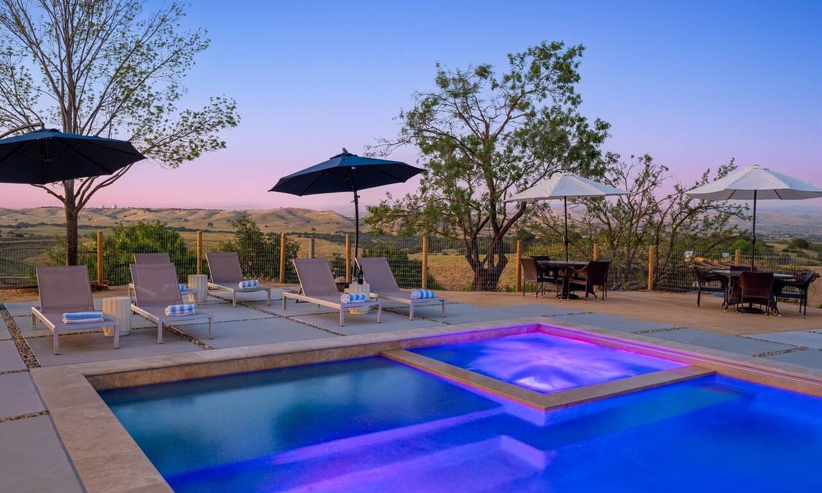 Paso Robles Villa | Villa Encanto- HEATED Pool & Spa, VIEWS, Outdoor Oasis