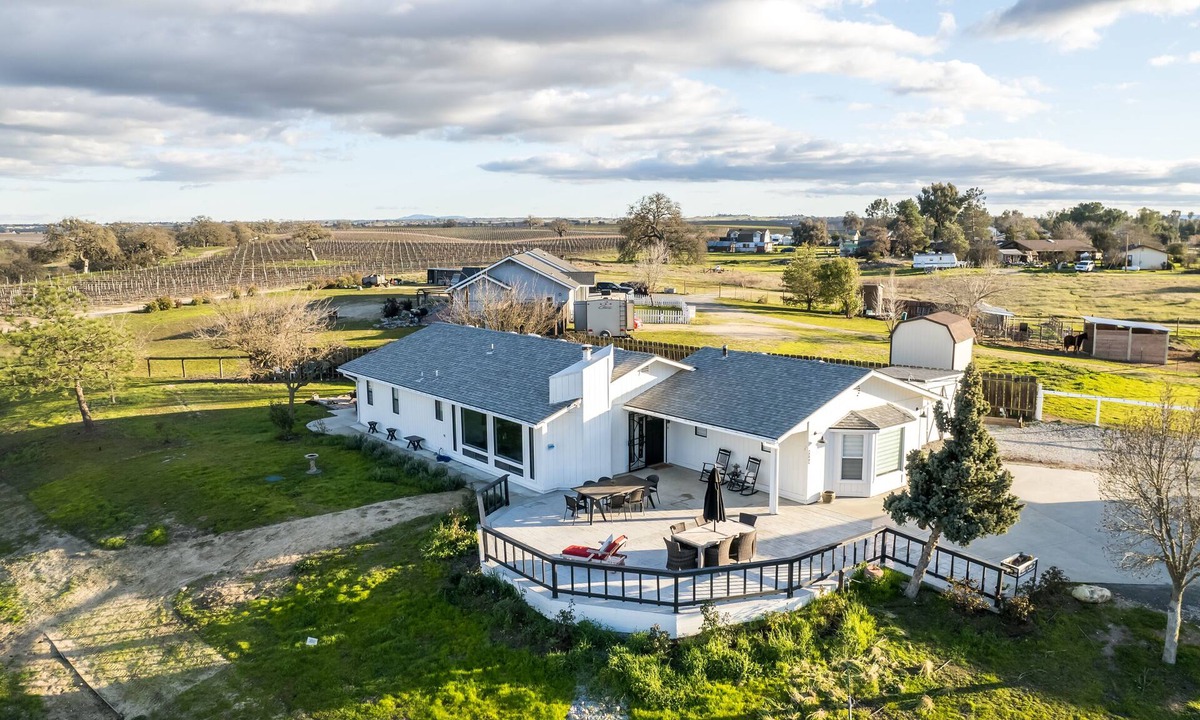 Paso Robles House | Vino View Getaway Retreat