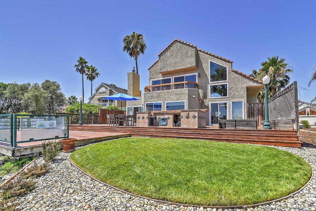Discovery Bay House | Waterfront Discovery Bay Home: Outdoor Bar & Dock