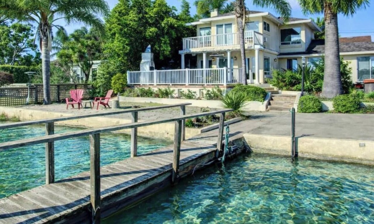 Novato House | Waterfront Oasis with Sunset Views Novato