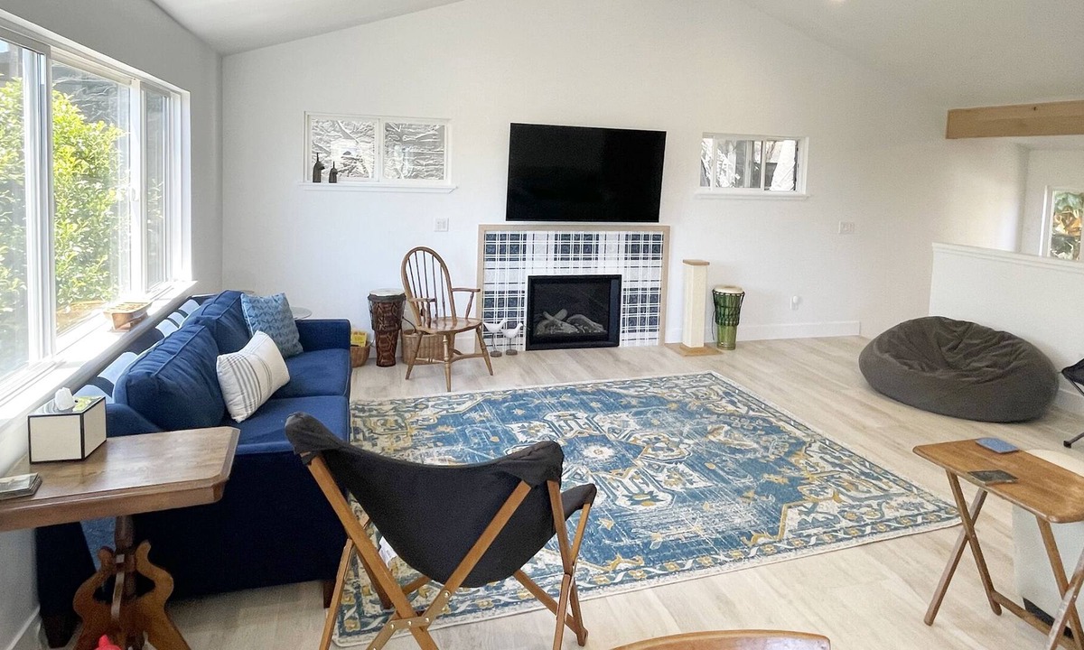 Westside Santa Cruz House | Westside Beachview Retreat