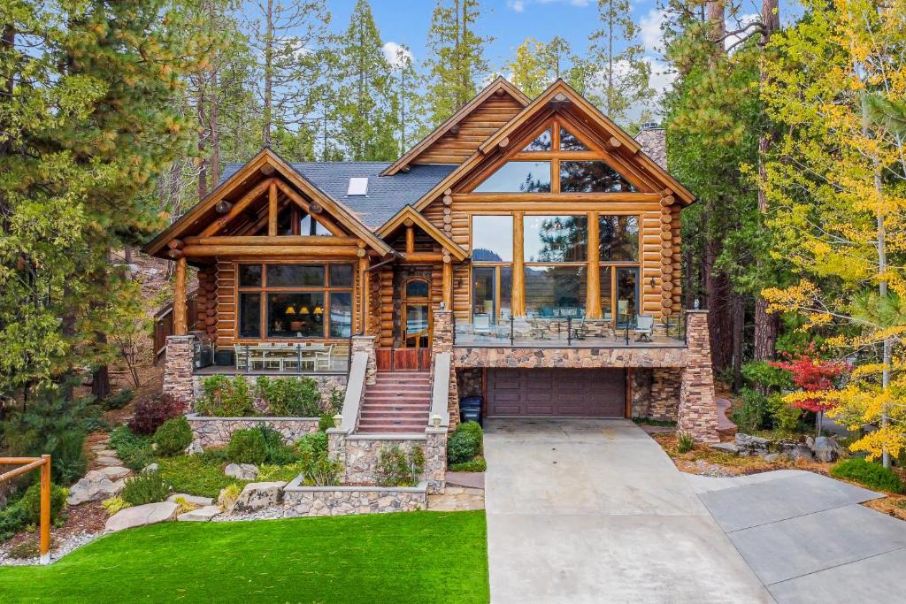 Bass Lake House | Willow Cove Log Cabin