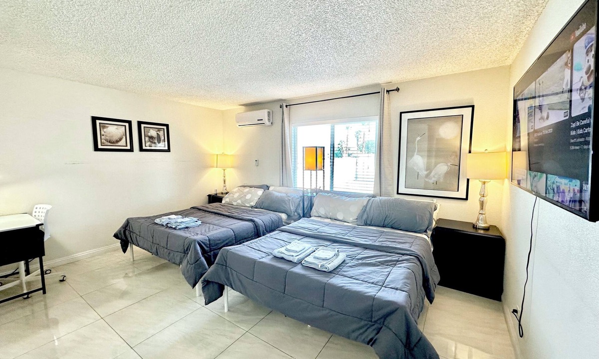 Chinatown House | Wonderful 4-bedroom suite in ChinaTown Vegas