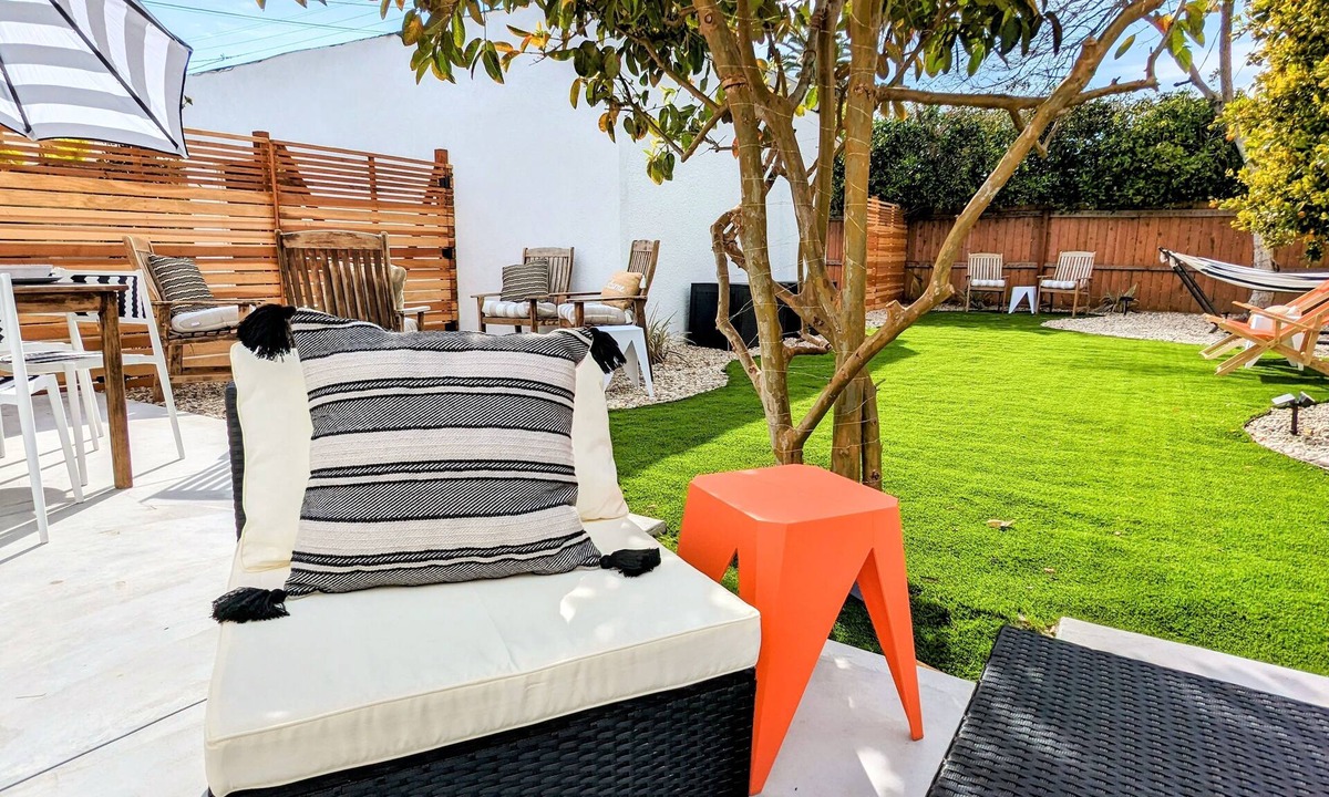 Los Angeles House | World Cup LA Family Home near SoFi, USC & Culver