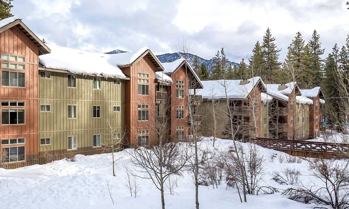 Round Hill Village Resort | Wyndham South Shore, Zephyr Cove Lake Tahoe 2 Bedroom Suite