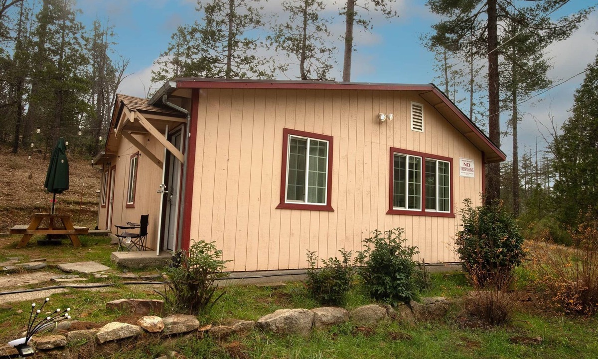 Groveland House | Yosemite Gateway home on 14 acres in Groveland
