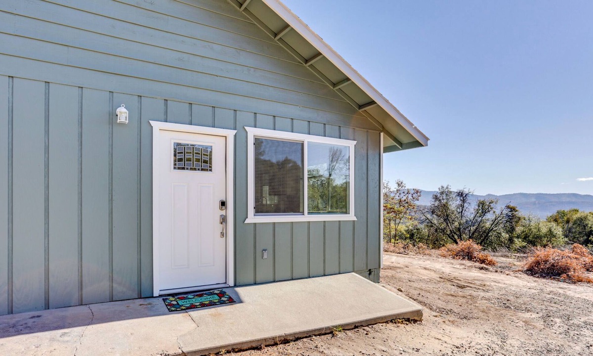 Yosemite Forks House | Yosemite Retreat Near Bass Lake & Town w/King Bed