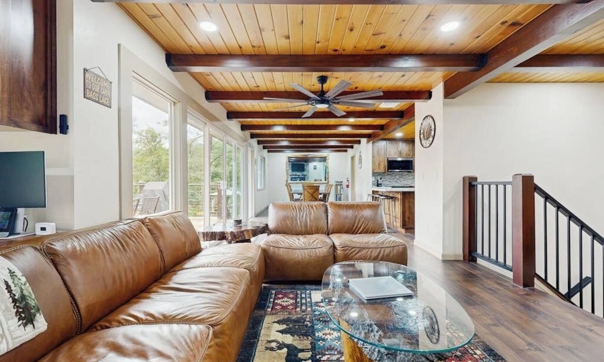 Bass Lake House | Your Perfect Lakeside Getaway with a private dock on Bass Lake