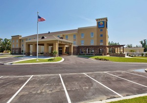 Comfort Inn & Suites Dothan East in Dothan