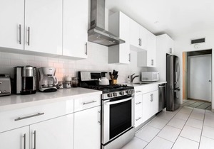 Hollywood Hills Outpost Home, Exclusively Month+