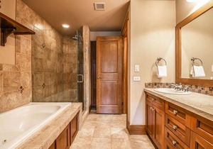 Lone Eagle 3001 by SummitCove Vacation Lodging in Keystone