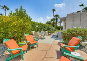 Pet-Friendly Palm Springs Escape! Oasis Vibe
