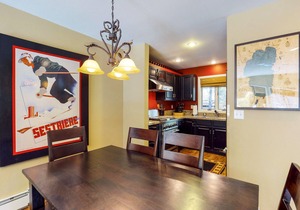 Stylish Townhome with Deck & Shared Hot Tub - Walk to Beaches, Near Skiing