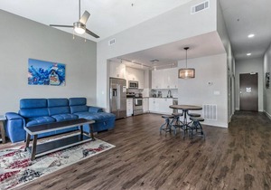 Hotel ∙ Original Condo with Game Room Near City Hot Spots in Central Business District