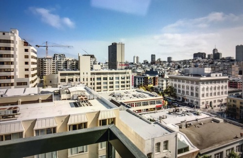 Cathedral Hill Condo | 1 bd, 1 be Condo. Views, gym, pool, jacuzzi, sauna, 24 hours security