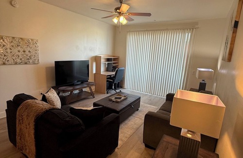 Panorama City Apartment | 1-bedroom apt. in fabulous Los Angeles/San Fernando Valley easy Fwy's access