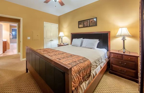 Genoa Hotel | 1 Bedroom Villa Lodge | Elegant Tahoe Escape | Natural Hot Springs & Mountains