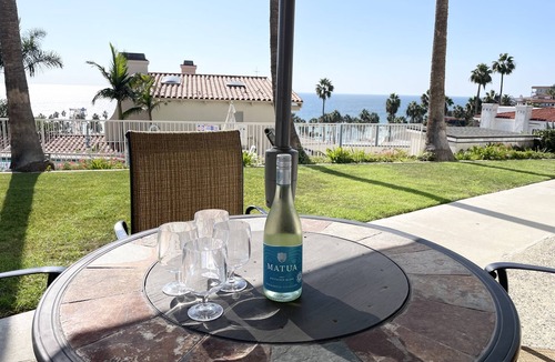 San Clemente Condo | 1 BR/2 BA Luxury Condo! Ocean & Pier Views! 4 min walk to beach!