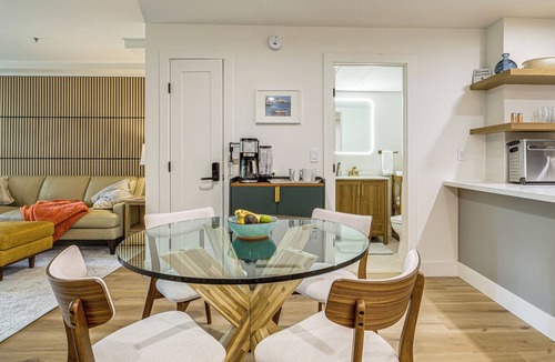 Incline Village Condo | 1 Mi to Lake Tahoe & Beach! All-Season Getaway