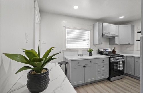 Eastside House | 1 Mile to the Beach, Games, Remodeled 3BD Home, Fire Pit, Patio