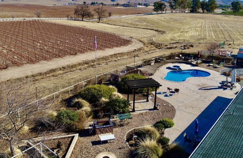 Paso Robles House | 10 Acre Paso Ranch house with Pool, hot tub and fire pit.