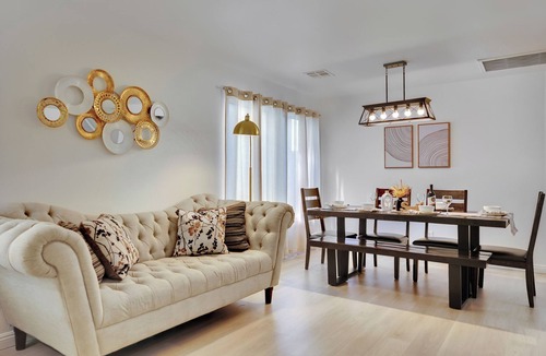 Arden House | 10 mins to Strip! Spacious 4B/3B 2-Story Home 1st Floor Bedroom & Full Bath