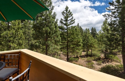 Incline Village Condo | 101McCloud 2BR/2BA Incline Village | Hot Tub