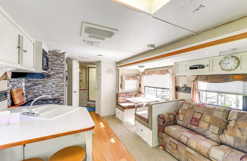 Gardnerville House | 11 Mi to Heavenly Mtn Resort: Getaway w/Mtn Views