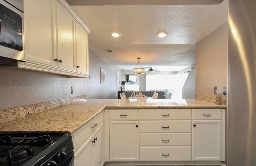 Downtown Condo | 118 Pismo Shores: 2 BR, 2 BA Condominium in Pismo Beach, Sleeps 6