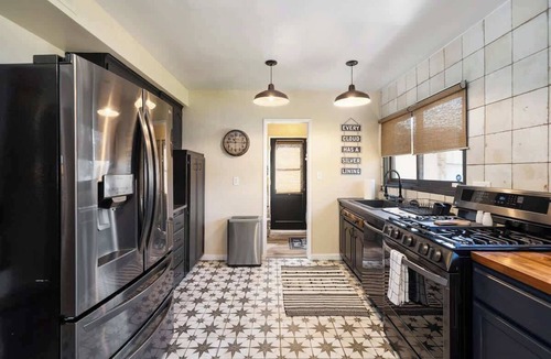Valley Village House | 126 Chic Valley Village Home-Pool Near Universal