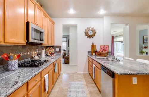 Reno House | 13 Mi to Slopes: Cozy Home w/Fenced Yard in Reno