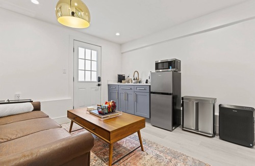 Bernal Heights House | 15-Min to Moscone | Work Table | Modern Setting