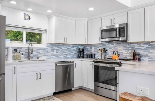 Rio del Mar House | 1960's Rio Del Mar Beach House - Stunning Views!