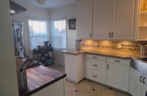 Oakland House | 2-bedroom Oakland Hills Getaway with a View!