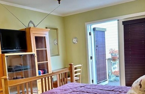 Outer Sunset Apartment | 2 Bedroom Single family L-558575 by Houzlet