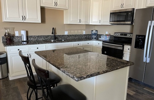 Ridgecrest Apartment | 2 Bedroom Suite in Ridgecrest