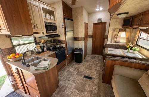 Blythe House | 2-bedroom three AC RV on river front RV Resort at the cove rv resort