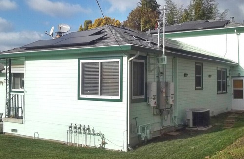 Castro Valley House | 2 Bedrooms, Peaceful Neighborhood, Great Bay Area Location