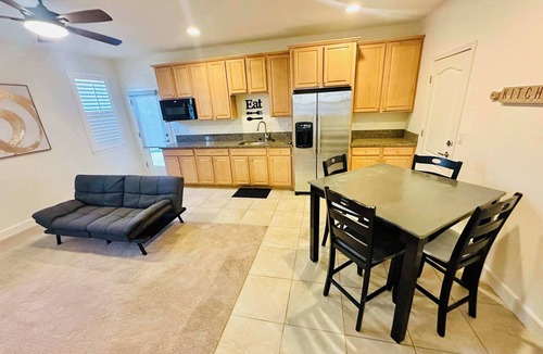 Reno House | 2 Houses/Sleeps 32/4 Kitchens