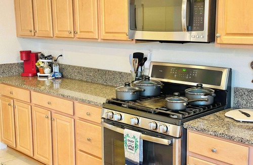 Reno House | 2 Houses/Sleeps 32/4 Kitchens