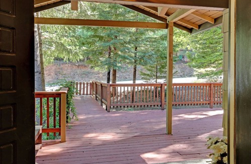 Pollock Pines House | 2 Levels of house for privacy and togetherness.