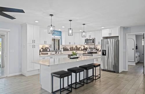 Lake Havasu City House | 2 Mi to Lake Havasu: Group Oasis w/Views + Games