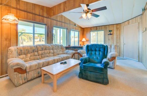 Desert Hills House | 2 Mi to Lake Havasu: Pet-Friendly Home w/Grill!