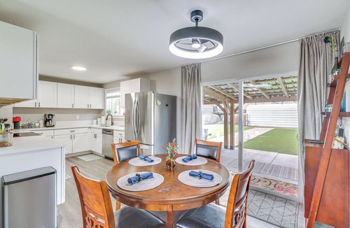 Reno/Tahoe Airport House | 2 Mi to Reno Convention Center: Modern Home + Yard