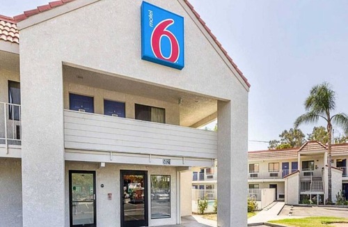 Fresno Apartment | 2 Queen Beds|Nsmk, Micfridge