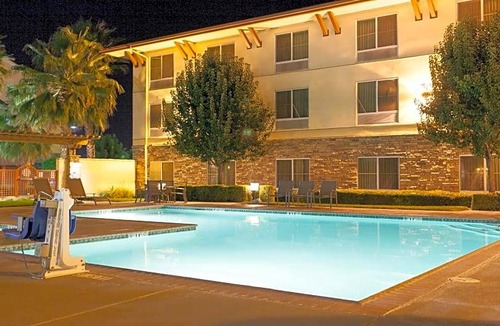 Turlock Hotel | 2-Star Hotel ∙ Holiday Inn Express Turlock, an IHG Hotel