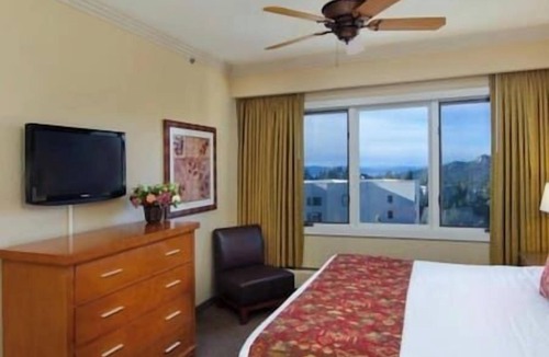 Tahoe Village Resort | 2 The Ridge Resort & Spa, Fireplace, Hot Tub, Pool