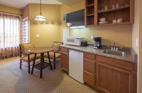 Genoa Hotel | 2 Units | Elegant Tahoe Escape | Natural Hot Springs & Scenic Mountains